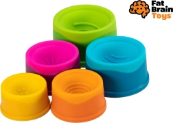 Stadāmo cepurīšu komplekts Dimpl Stack no Fat Brain