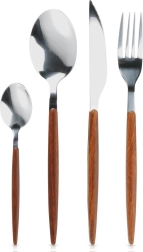 16 daļu nerūsējošā tērauda galda piederumu komplekts ar koka izskata rokturiem