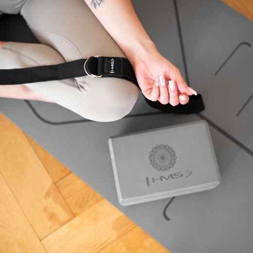 Lightweight and compact for home and travel
