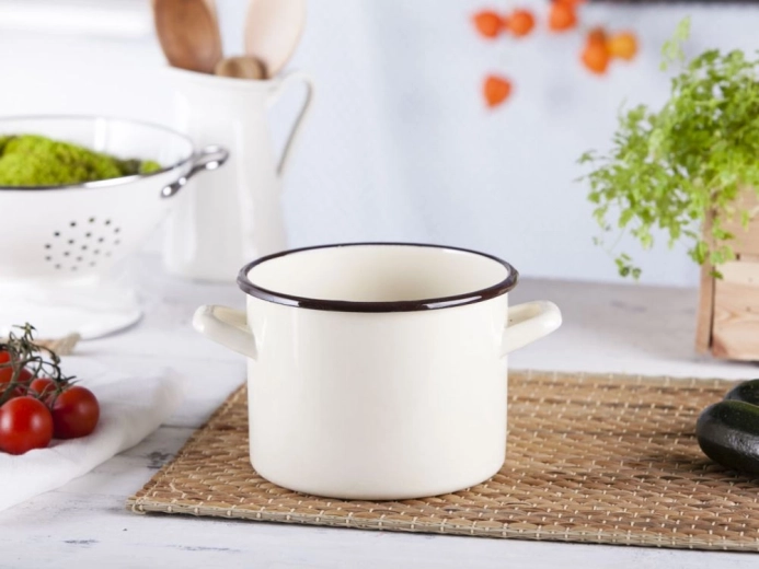 Suitable for induction and all cooktops