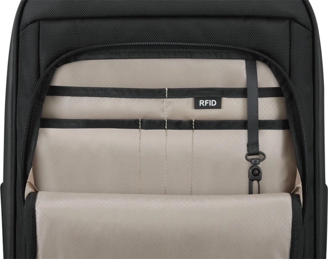 RFID kabata un izvads uzlādei