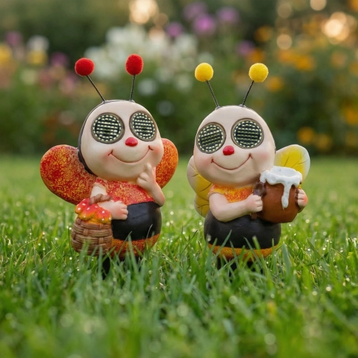Solar bee figurine with movable eyes and 112 LEDs - 1 piece