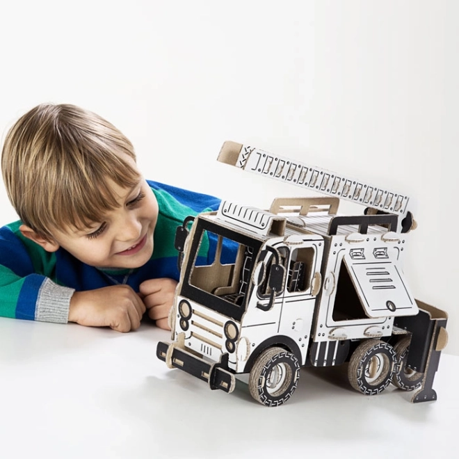 Kartonā 3D saliekamā ugunsdzēsēju auto cisterna