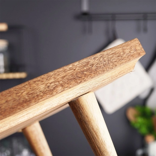 Masīvs akācijas koks