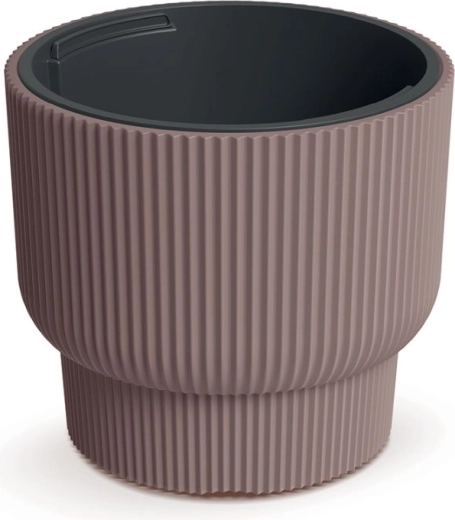 Removable insert for clean and quick planting