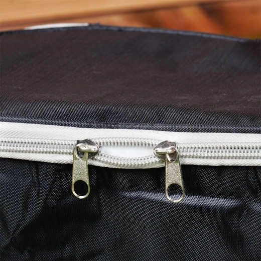 Double zipper for quick access