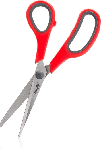 Ergonomic and non-slip handles