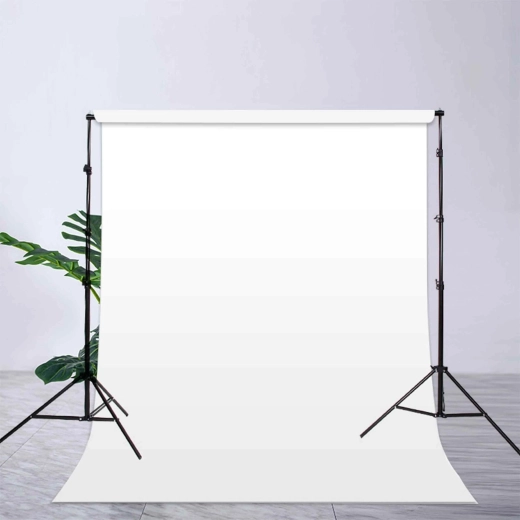Adjustable background up to 200 × 200 cm
