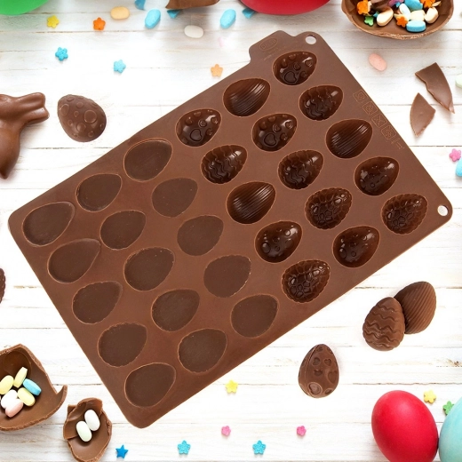Up to 30 eggs per tray