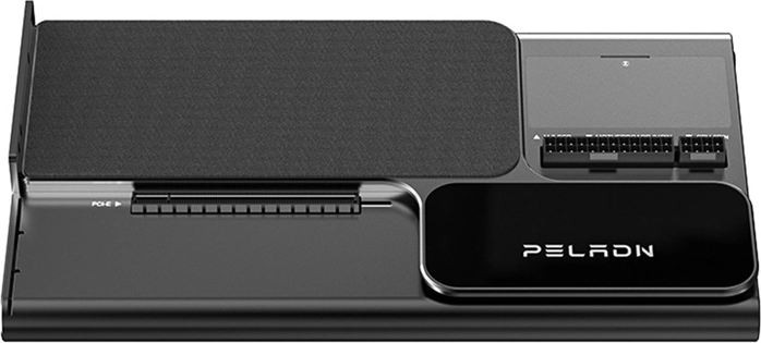 2.5G Ethernet and SD 4.0 reader for fast data transfer