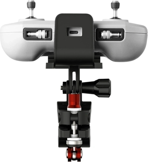 Stable controller mount for handlebars