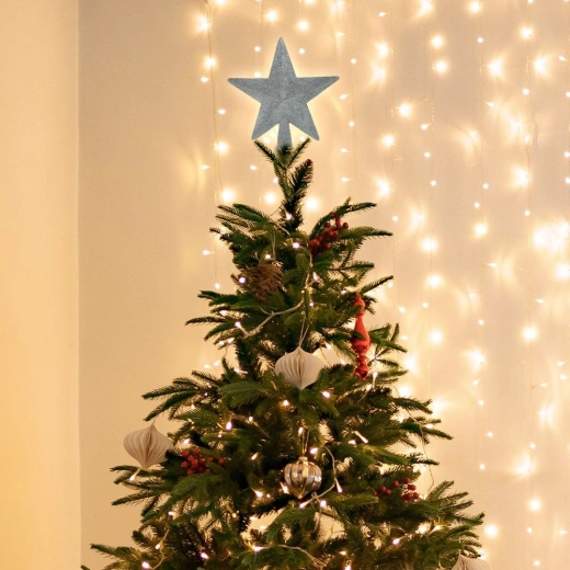 Mirdzošs svētku efekts