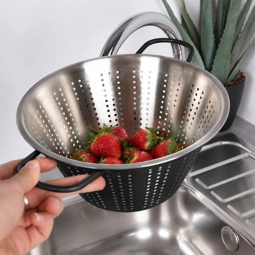 Comfortable handles for easy carrying