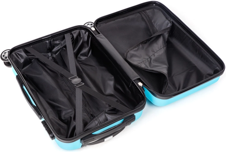 Thoughtful interior for organized packing