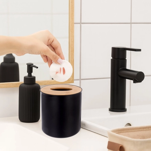 Moderns dizains vannasistabai un WC