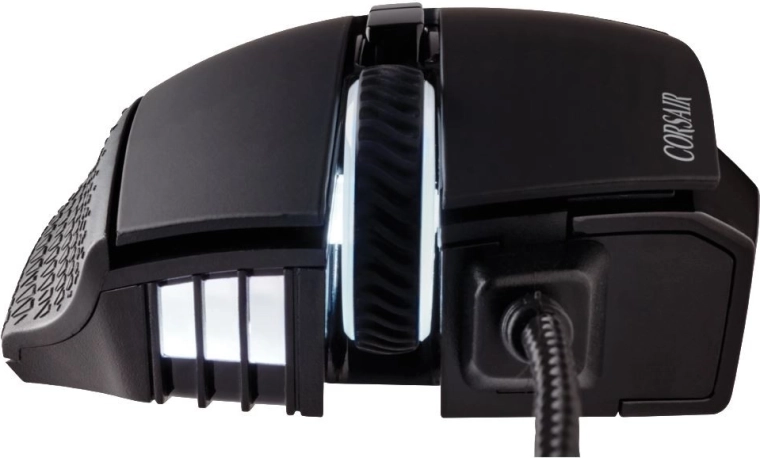Precīzs 18 000 DPI sensors un RGB apgaismojums
