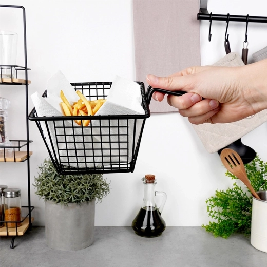 Practical handle for easy handling