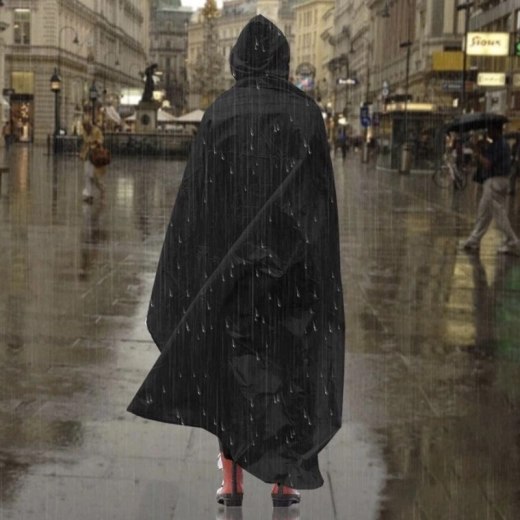 Pleds un lietusmētelis vienā