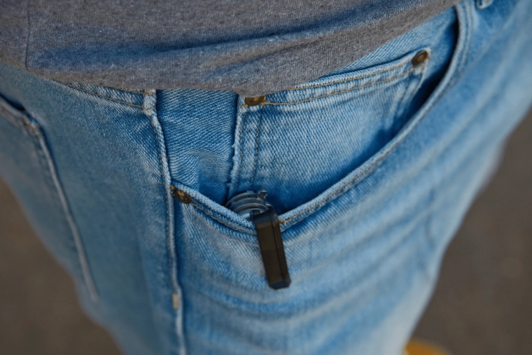 Deep carry drošai nēsāšanai kabatā