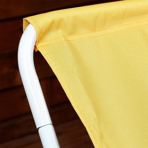 Viegla un izturīga metāla konstrukcija