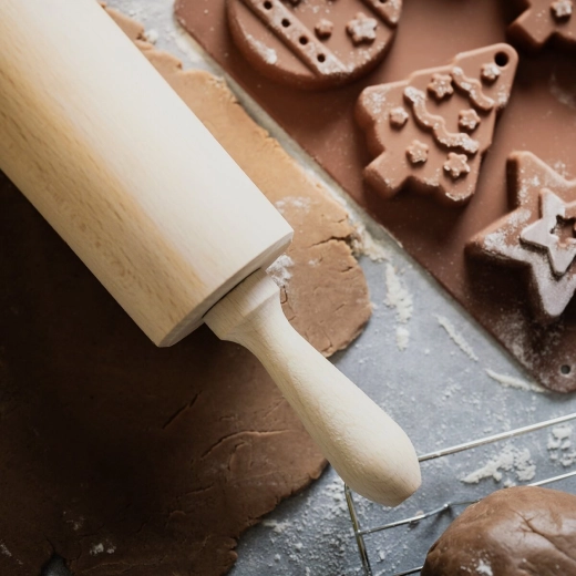 An ideal helper for baking and shaping