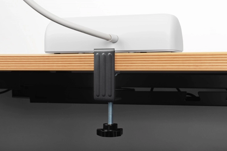 Tidy and convenient, right on your desk