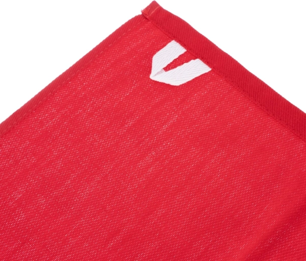 Neatly finished edges and careful stitching