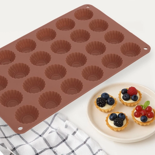 24 mini iedobes ātrai cepšanai lielākā daudzumā