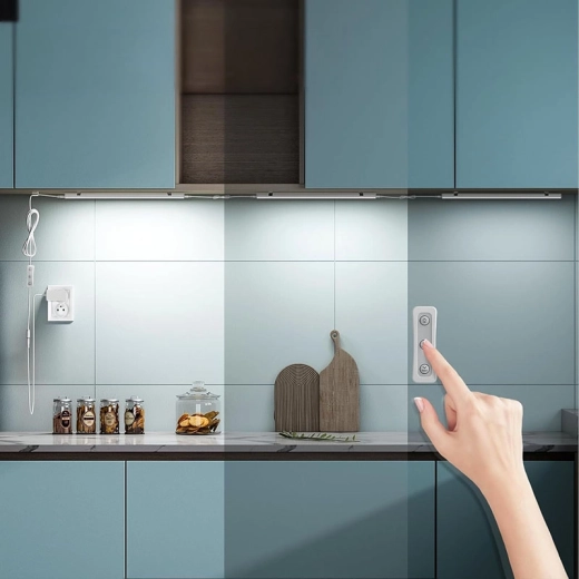 Touch control and smooth dimming