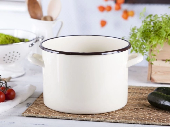 Liels tilpums 7,5 l ģimenes gatavošanai