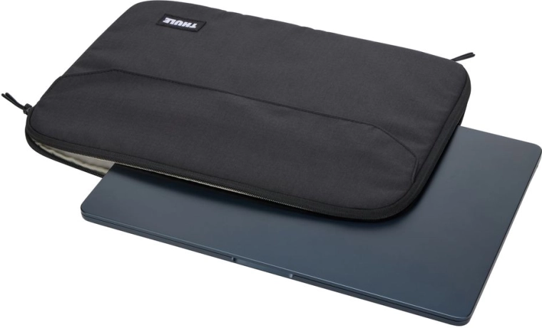 Pielāgots maciņš MacBook Air 15"