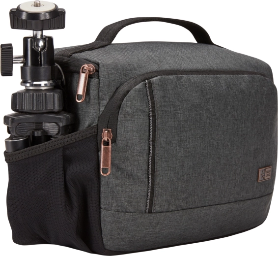 Accessory pockets and option to attach a mini tripod