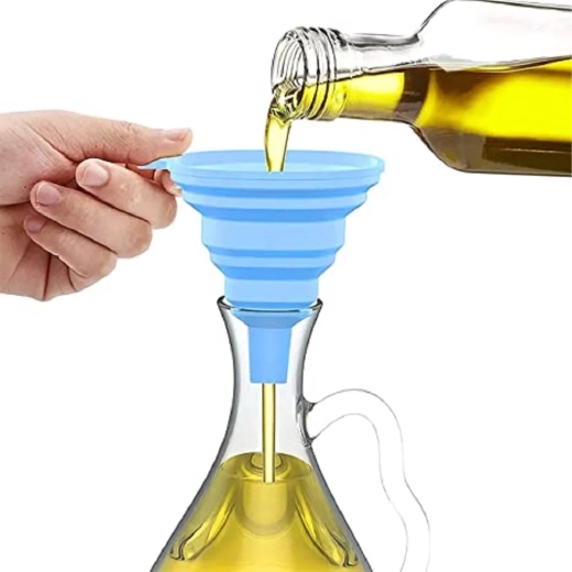 Precise pouring into narrow necks without mess
