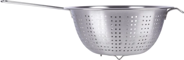 Stabila pamatne ar kājiņām