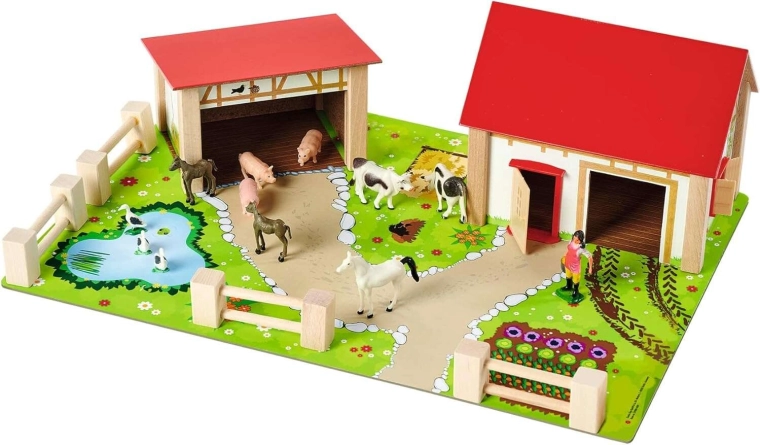 Reālistiska koka ferma bezgalīgai spēlei