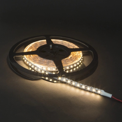 LED lente ar dienas balto gaismu 3000 K, 5 m