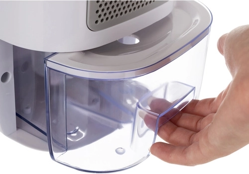 Izņemama 800 ml tvertne un automātiska izslēgšanās