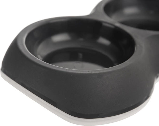 Stable base for calmer feeding