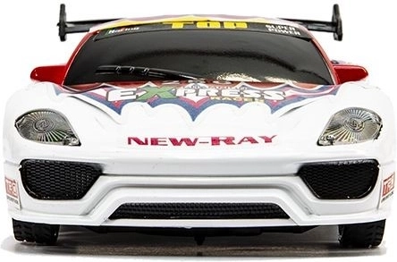 1:24 scale and 18 cm length