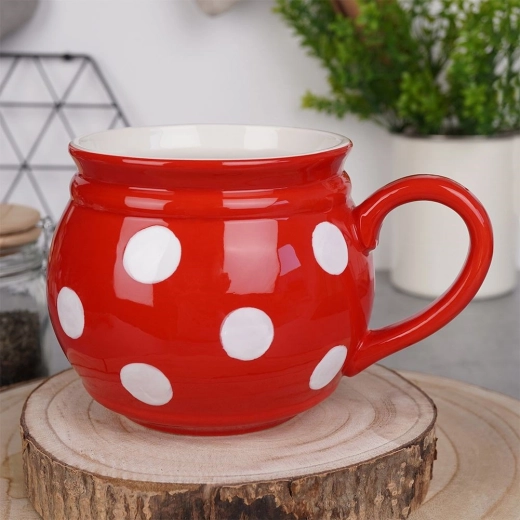 Ērta satveršana pateicoties formai un lielam rokturim