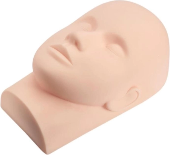 Treniņu galva skropstu pieaudzēšanai