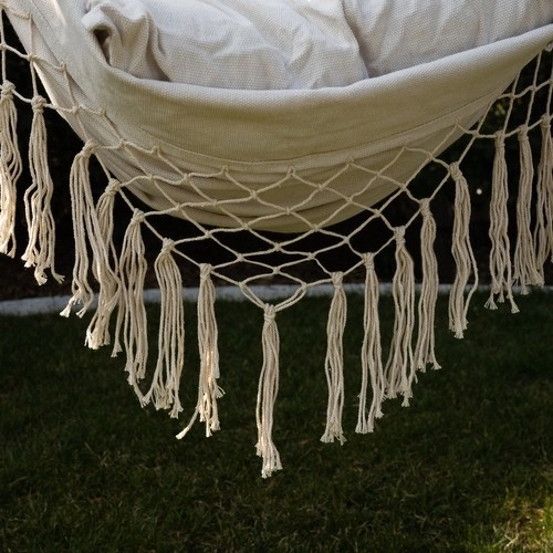 Boho stils ar dekoratīvām bārkstīm