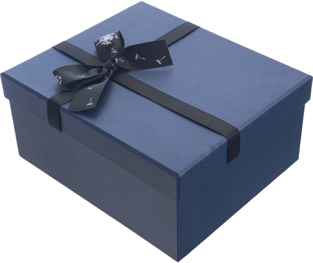 Gift paper box, blue pattern, 21 × 18.5 × 10 cm