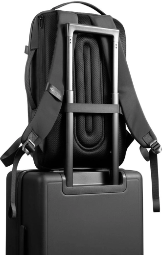 Ideal for travel: strap for a suitcase handle