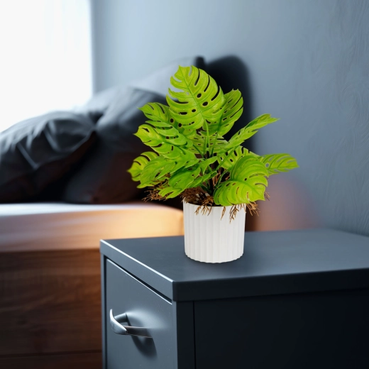 Dekoratīva mākslīgā monstera puķupodā