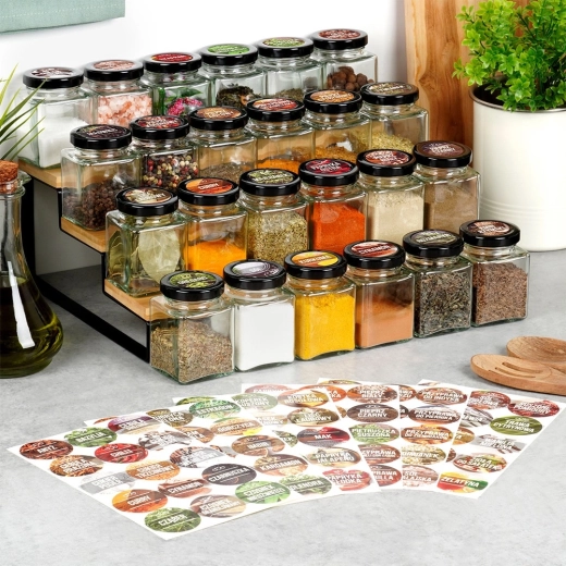 Pārskatāma garšvielu organizēšana