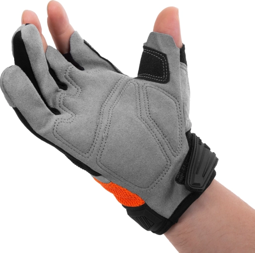 Reinforced and comfortable palm