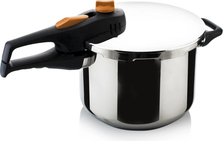 Thick sandwich base for all cookers