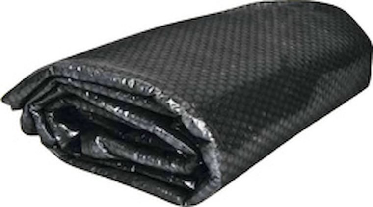 Black solar cover for pools with a 2.5 m water surface diameter