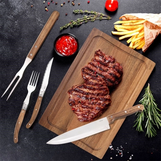 Asi zobaini nerūsējošā tērauda naži